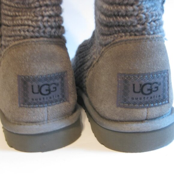 NWOT Sz 8 Ugg Women's Classic Cardy Knit Winter Boots Grey - Picture 11 of 16